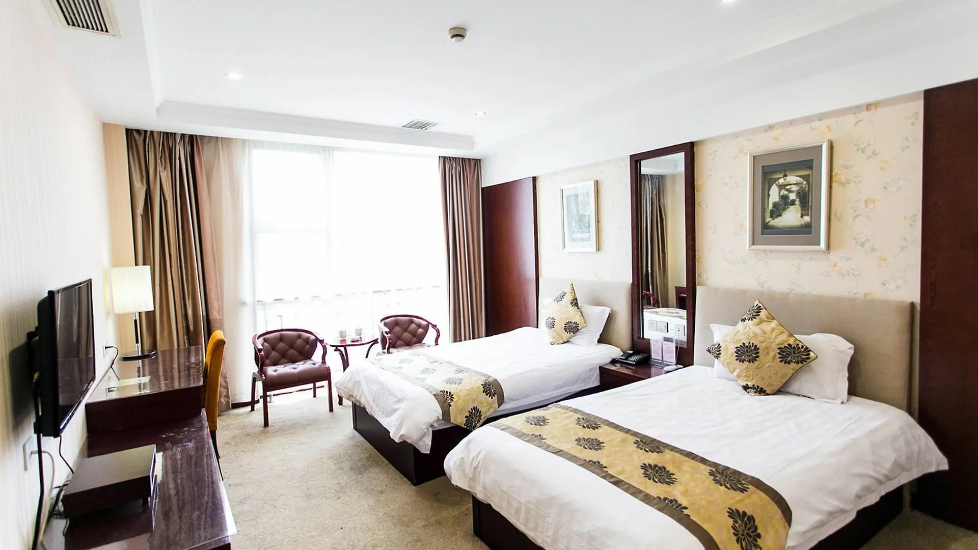 Suzhou Yangyi Business Hotel